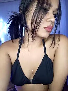 Sexy-manyu from StripChat is Freechat