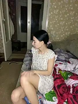 Starry_Siren from StripChat is Freechat