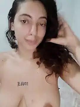 Sweet-diamondxxx from StripChat is Freechat