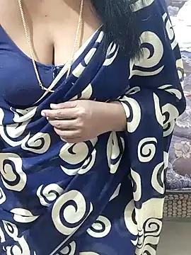 tamil-renjitha from StripChat is Freechat