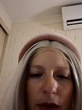 victoriaqueenvip from StripChat is Freechat